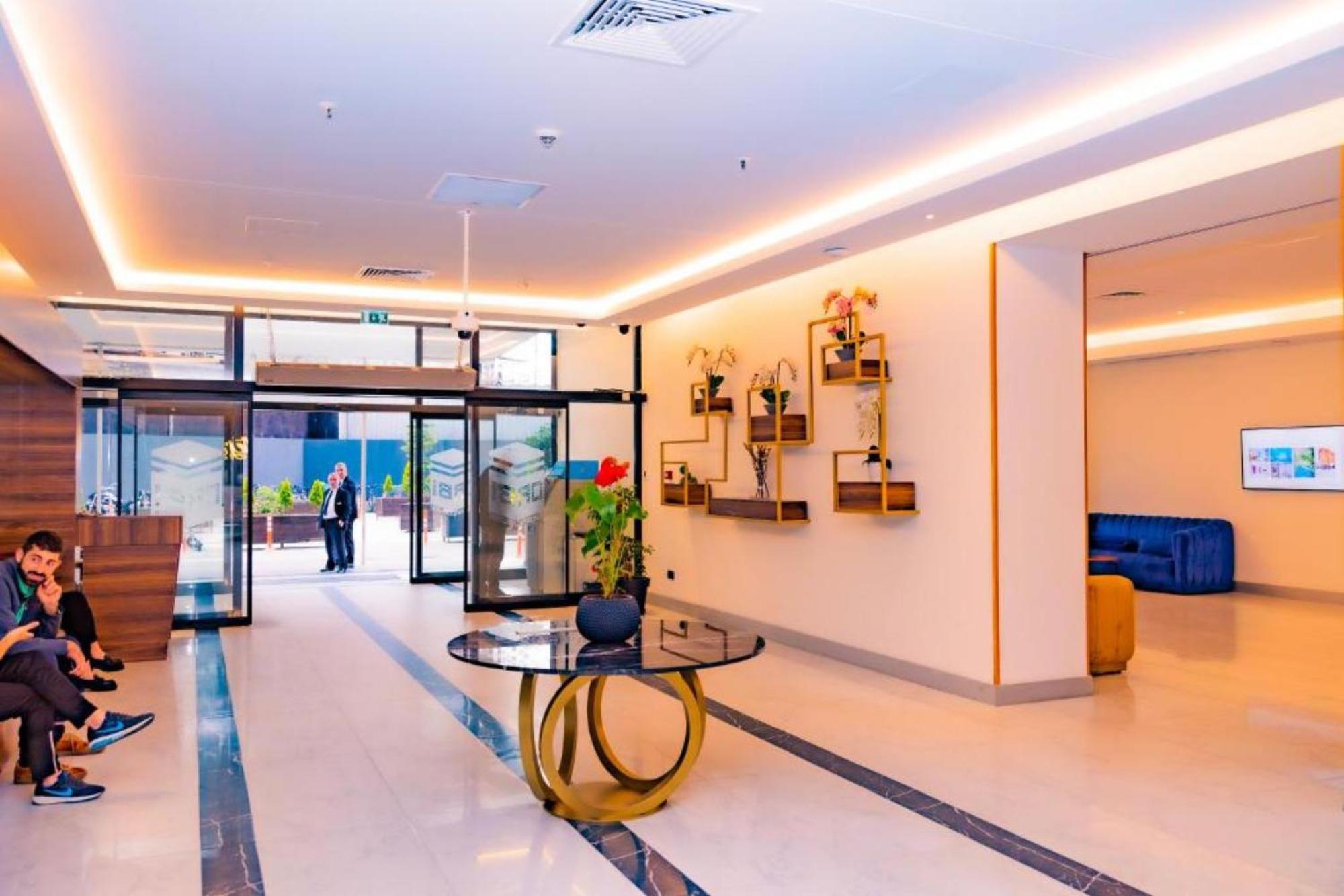 Delux Sea View Aparthotel In Orbi City Batumi Kültér fotó